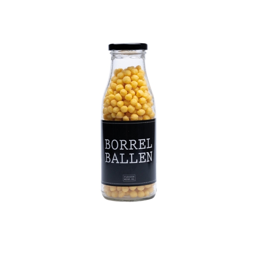 Borrelballen: een fles krokante balletjes voor bij de borrel! Deze borrelballetjes smaken naar ham kaas chips.